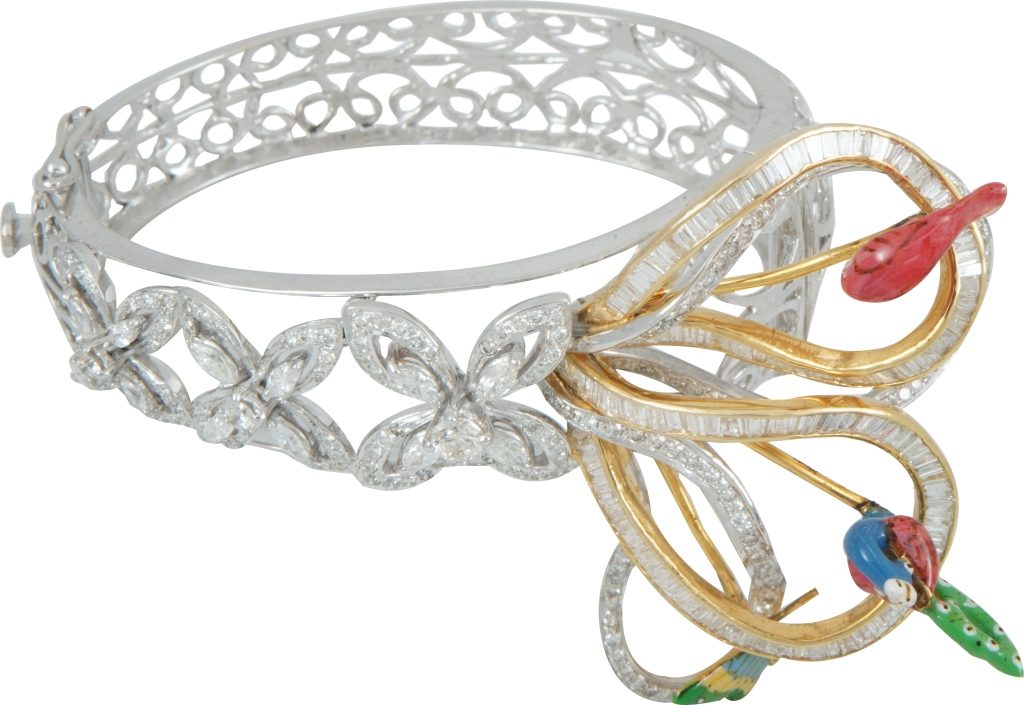 Delicate Peacock inspired Bracelet