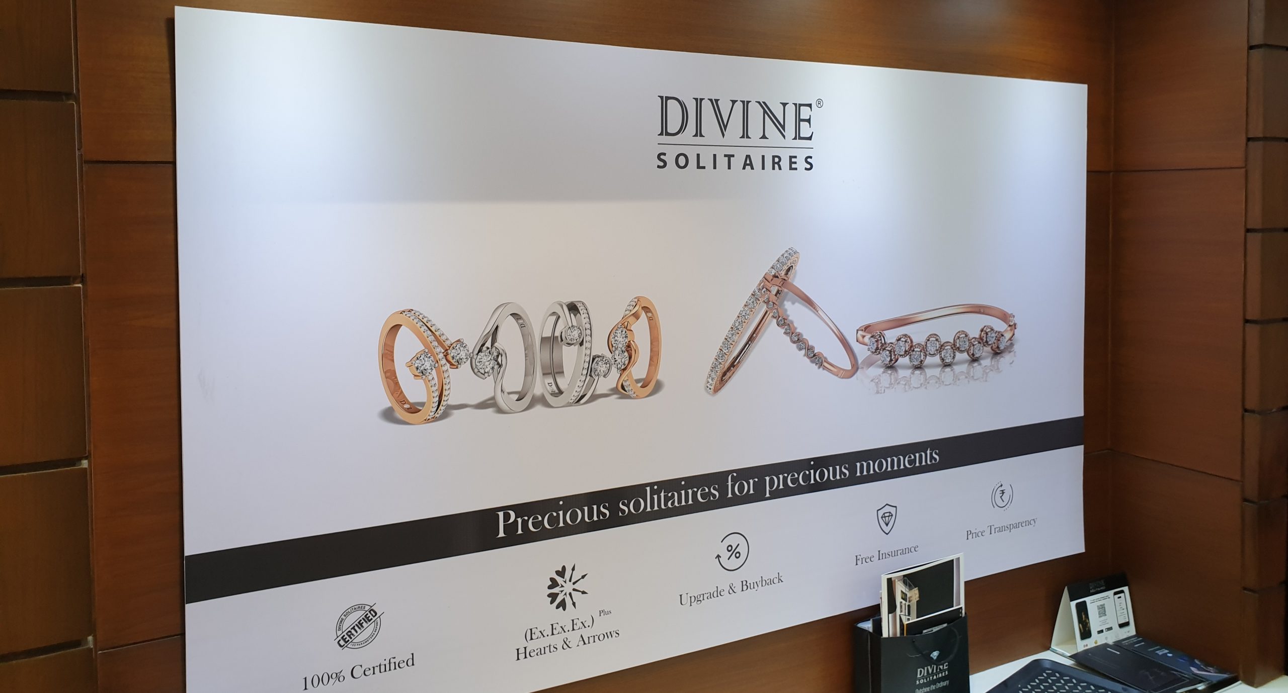 Divine Solitaires