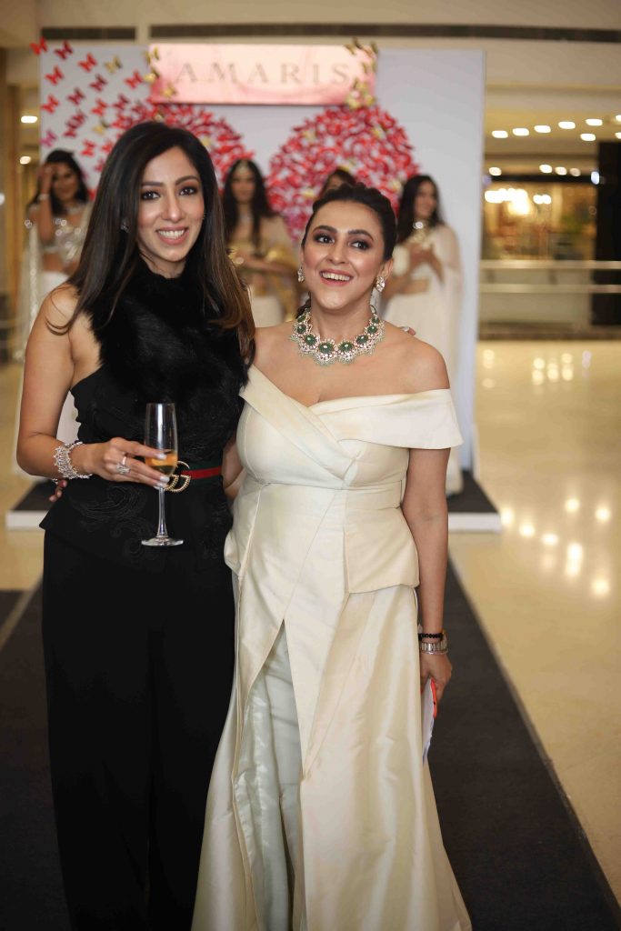 Prerna-Rajpal-and-Sunayana-Chibba-at-the-Amaris-Larger-than-Love-event