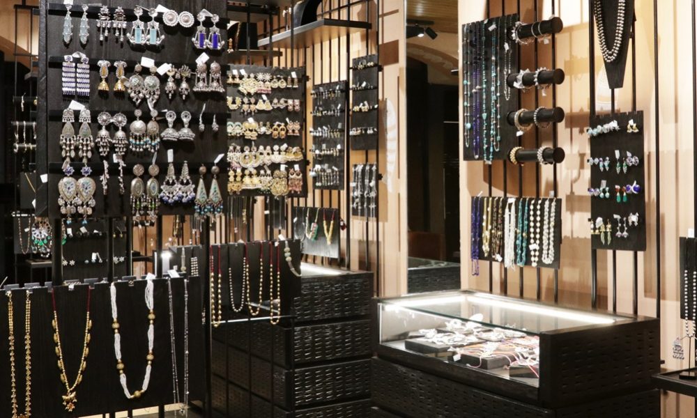 JD Solitaire collaborates with Tribe by Amrapali