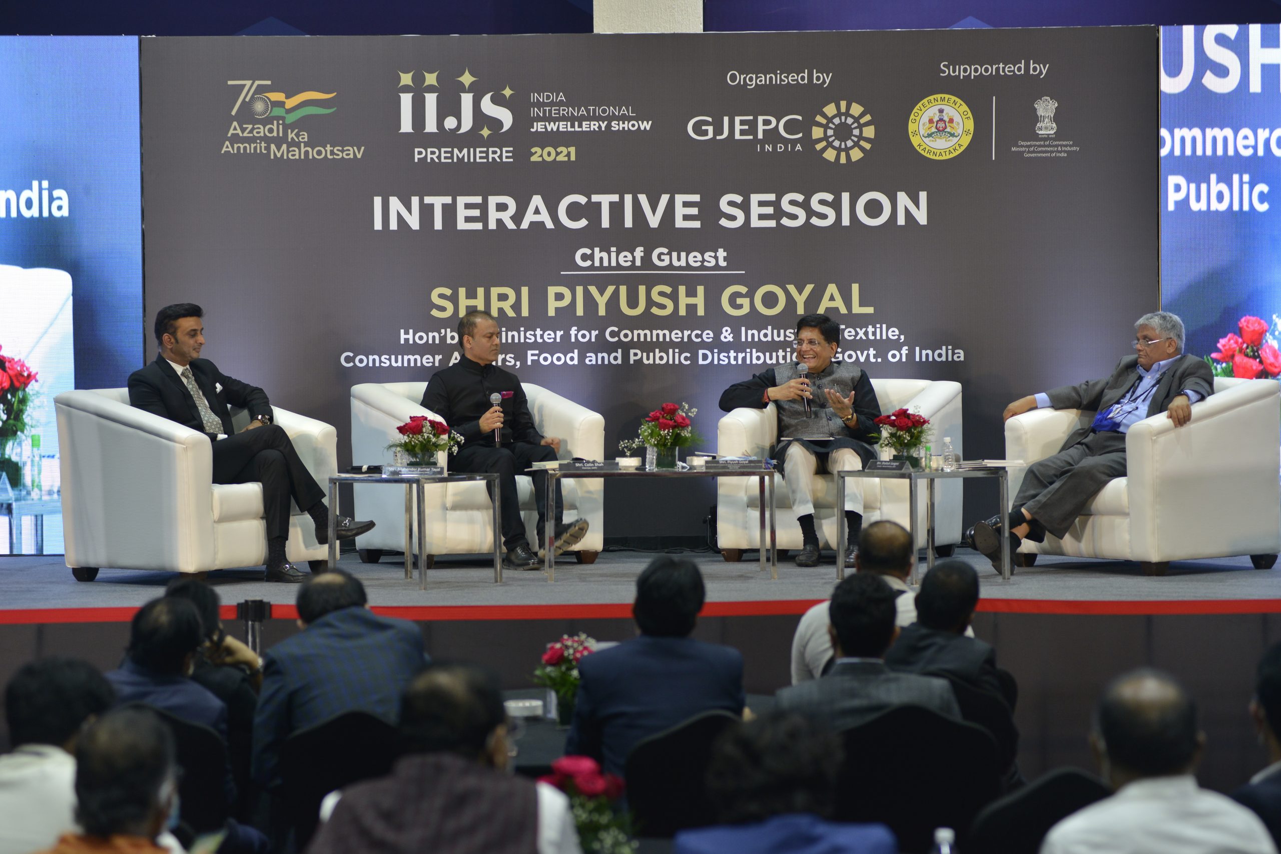 Commerce Minister Piyush Goyal hosted interactive session with leading manufacturers at the IIJS Premiere 2021