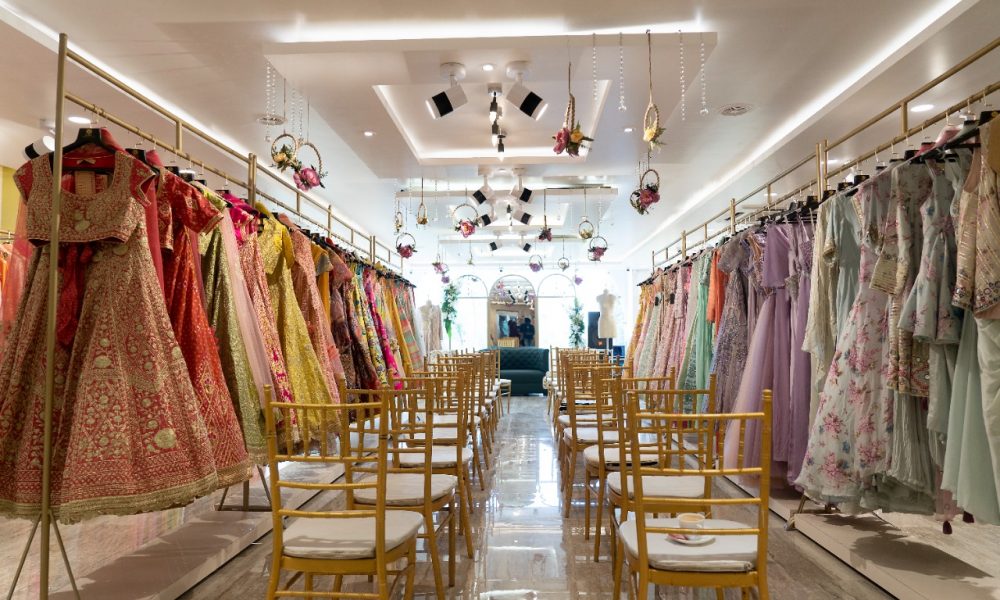 BK Saraf Jewellers, Hunar collab gives choicest jewellery and clothing to Lucknow together