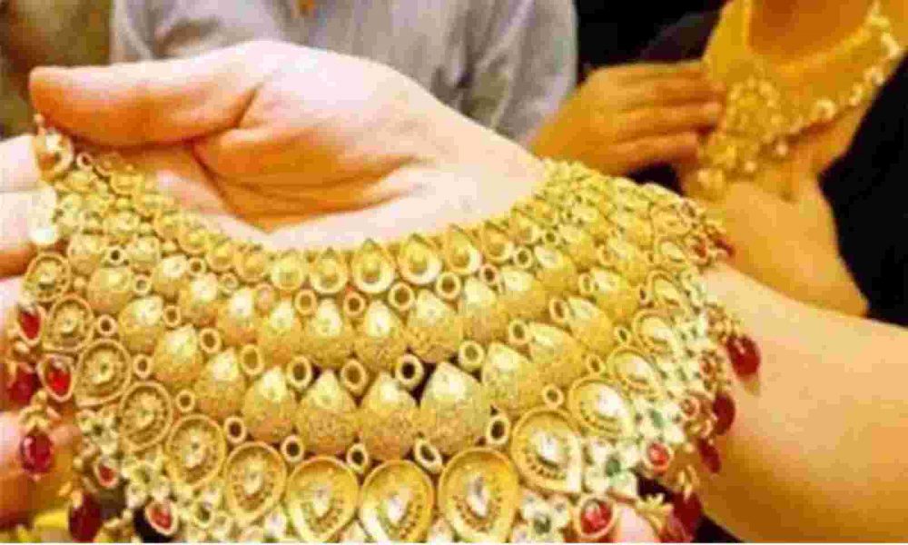 The first half of 2022 will be the best time for gold price next year: Experts