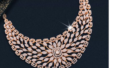 Exquisitely crafted jewellery piece from Kalyan Jewellers for Christmas