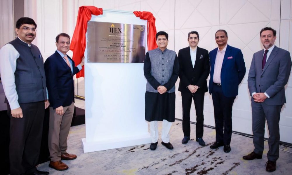 Piyush Goyal inaugurates the India Jewellery Exposition (IJEX) Centre in Dubai, a project of GJEPC