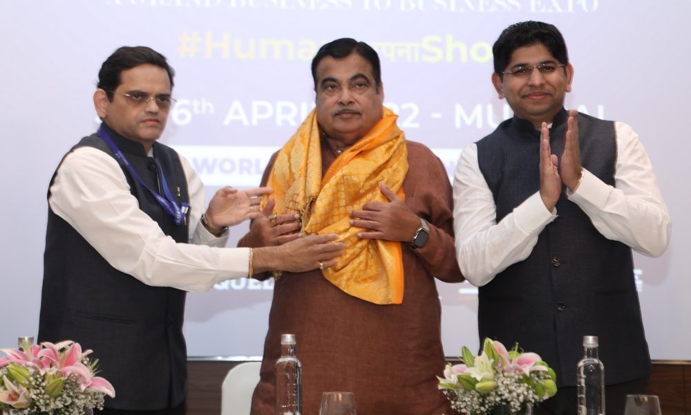 Nitin Gadkari graces the India Gem & Jewellery Show on second day at Jio World Convention Centre