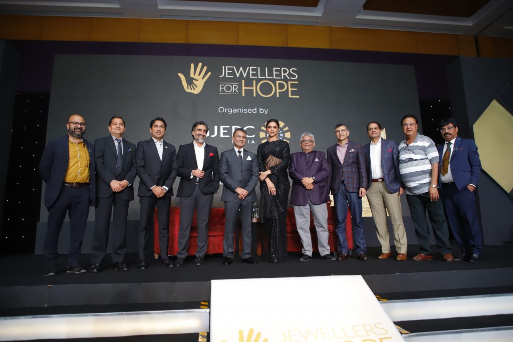 Deepika Padukone graces GJEPC’s ‘Jewellers for Hope’ charity dinner