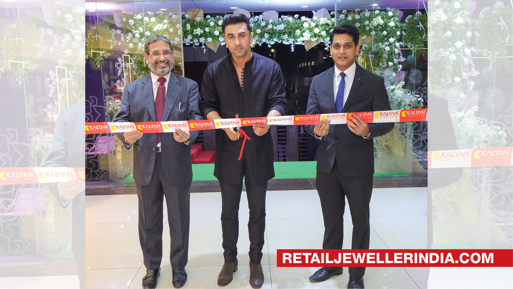 Ranbir Kapoor launches Kalyan Jewellers’ revamped showroom in Mumbai