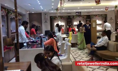 Khandelwal Jewellers completes 15 years of staff family welfare, donates uniforms to children of employees