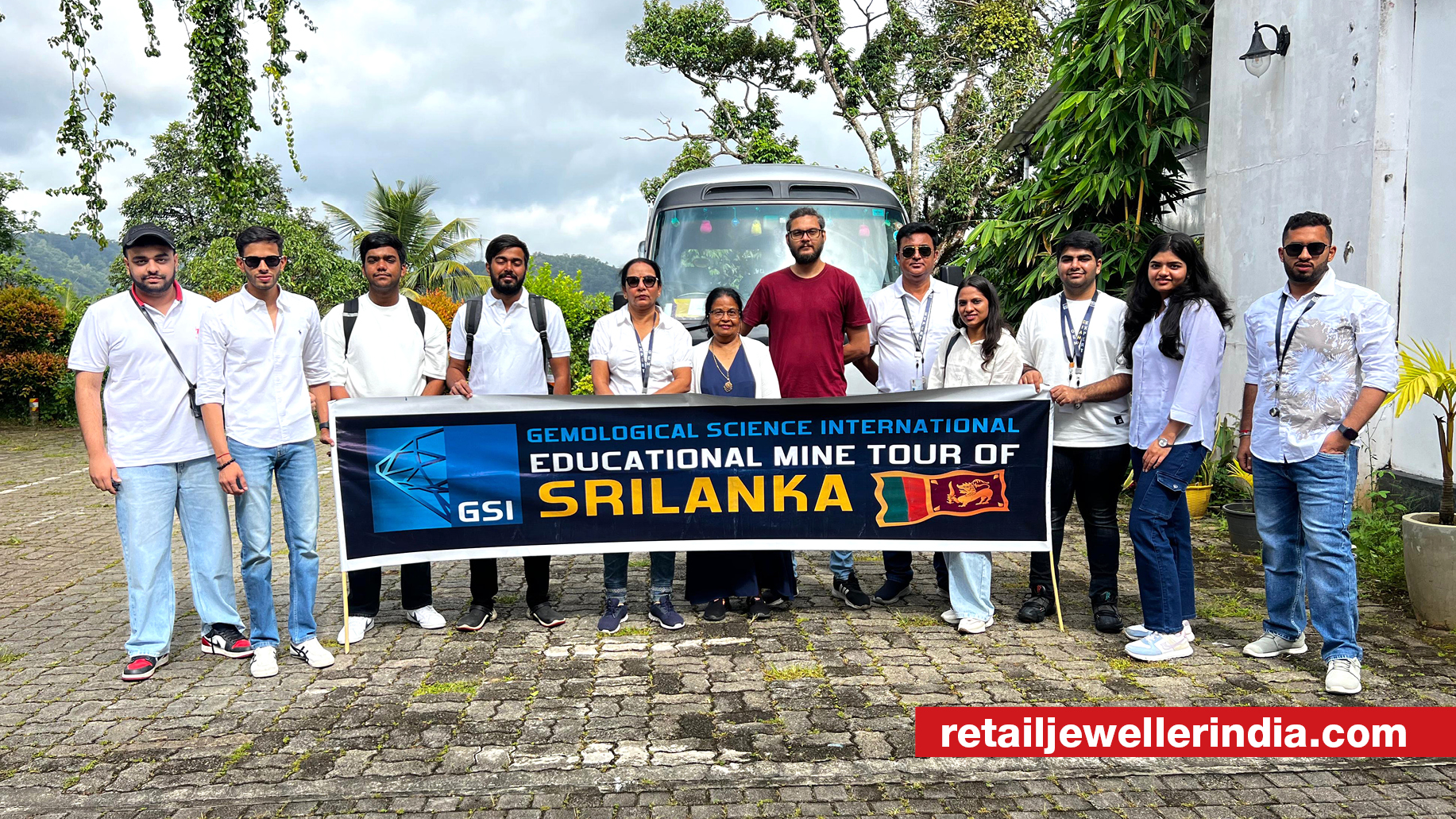 GSI’ Colored Stone Professional program enhances gemstone education with field trip to Elahera gem mine in Sri Lanka