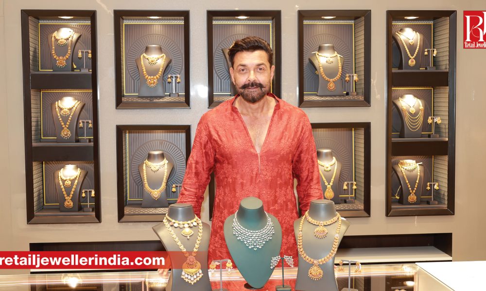 Actor Bobby Deol inaugurates Kalyan Jewellers’ first showroom in Mumbai’s emerging Virar area
