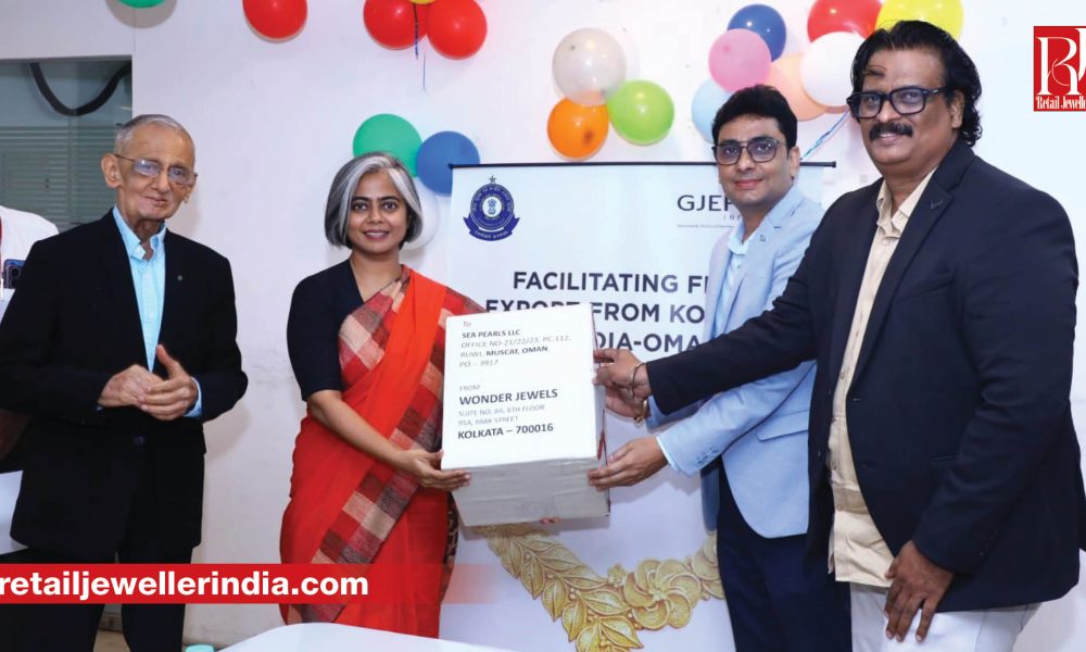 Officials flag off the first gold jewellery shipment from Kolkata to Oman under the India-Oman CEPA agreement.