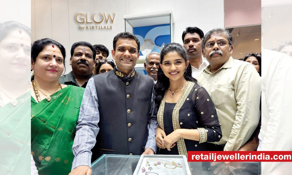 Glow by Kirtilals launches new showroom at VR Chennai Mall 