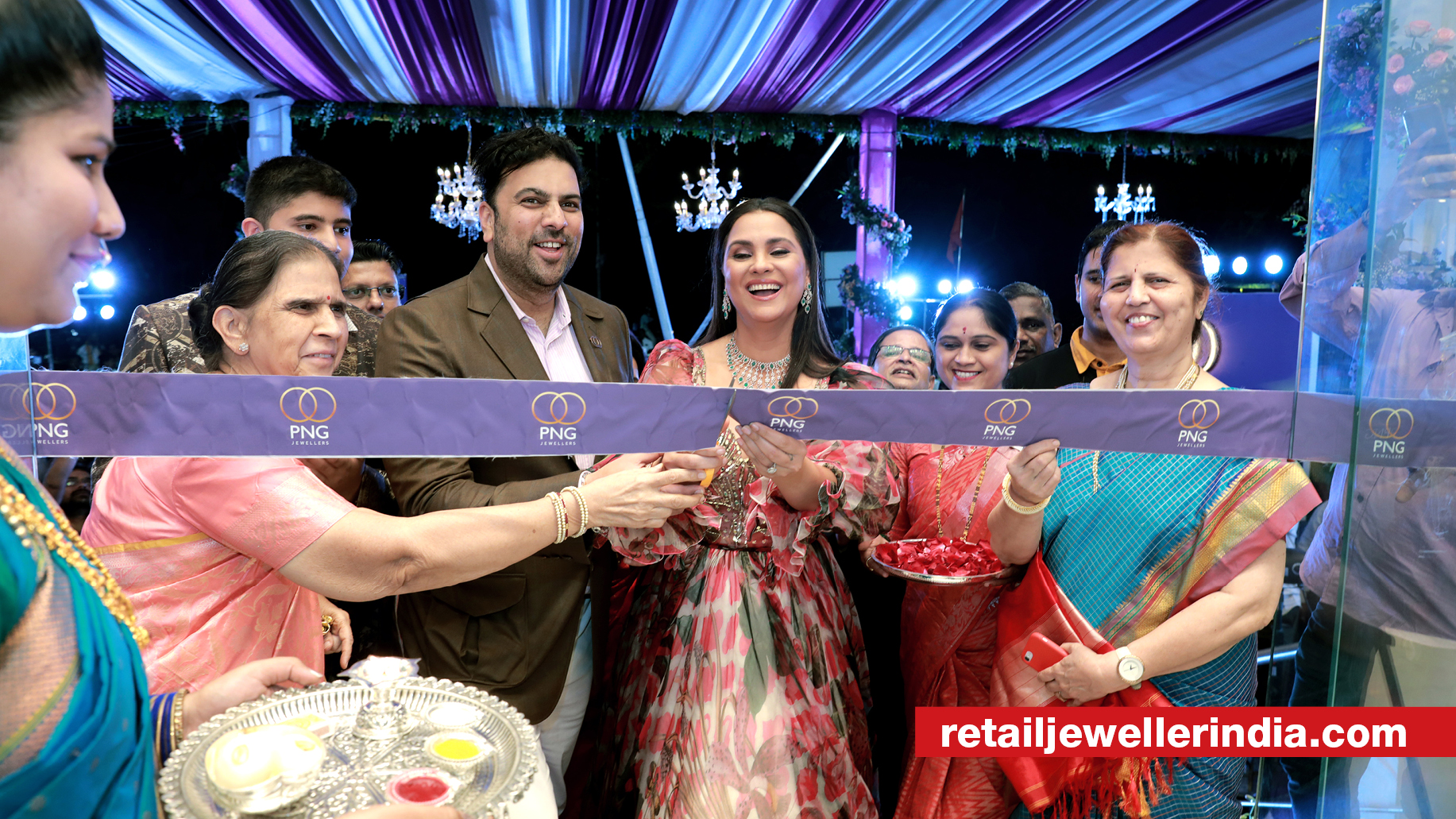 PNG Jewellers inaugurates 4 new stores in Pune as part of retail expansion strategy post-IPO