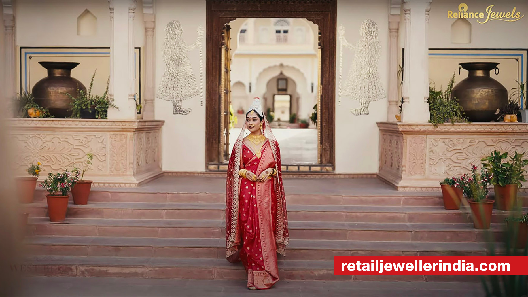Reliance Jewels join hands with Scarecrow M&C Saatchi to give its ‘Vivaham collection’ a new spin